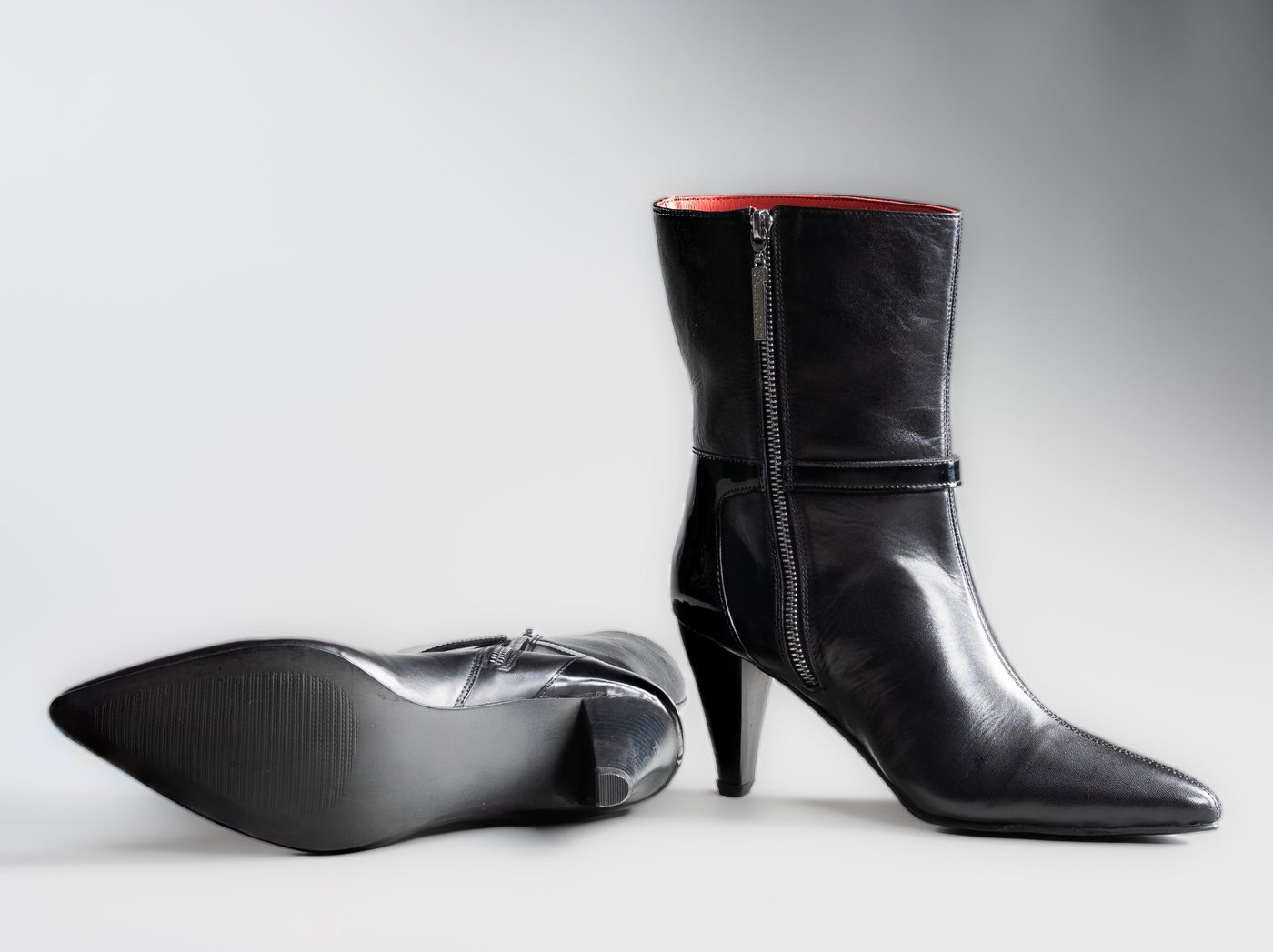 Cleopatra Black, rubber-tipped pencil heel sole